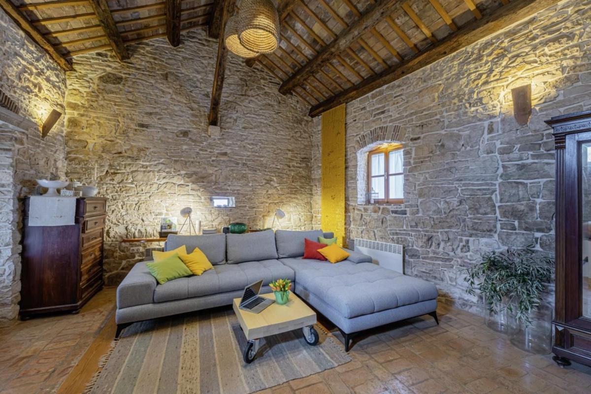 Una In Kranjcici - Haus Fuer 5-6 Personen Svetvinčenat エクステリア 写真